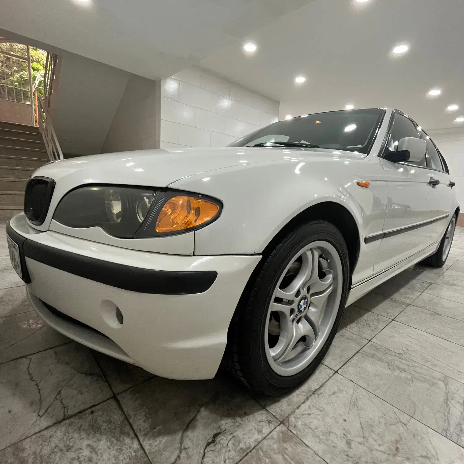 BMW 318|خودرو سواری و وانت|تهران, زیبادشت|دیوار