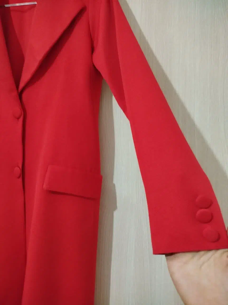 مانتو کت|لباس|بروجرد, |دیوار