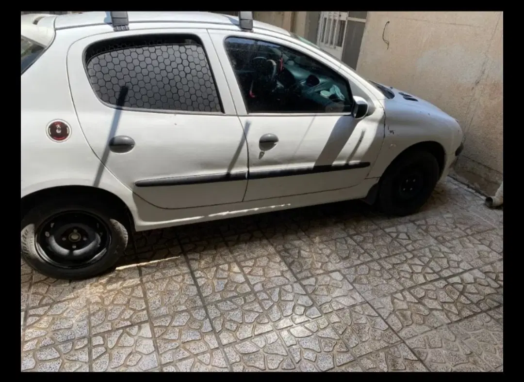 پژو206|خودرو سواری و وانت|بیستون, |دیوار