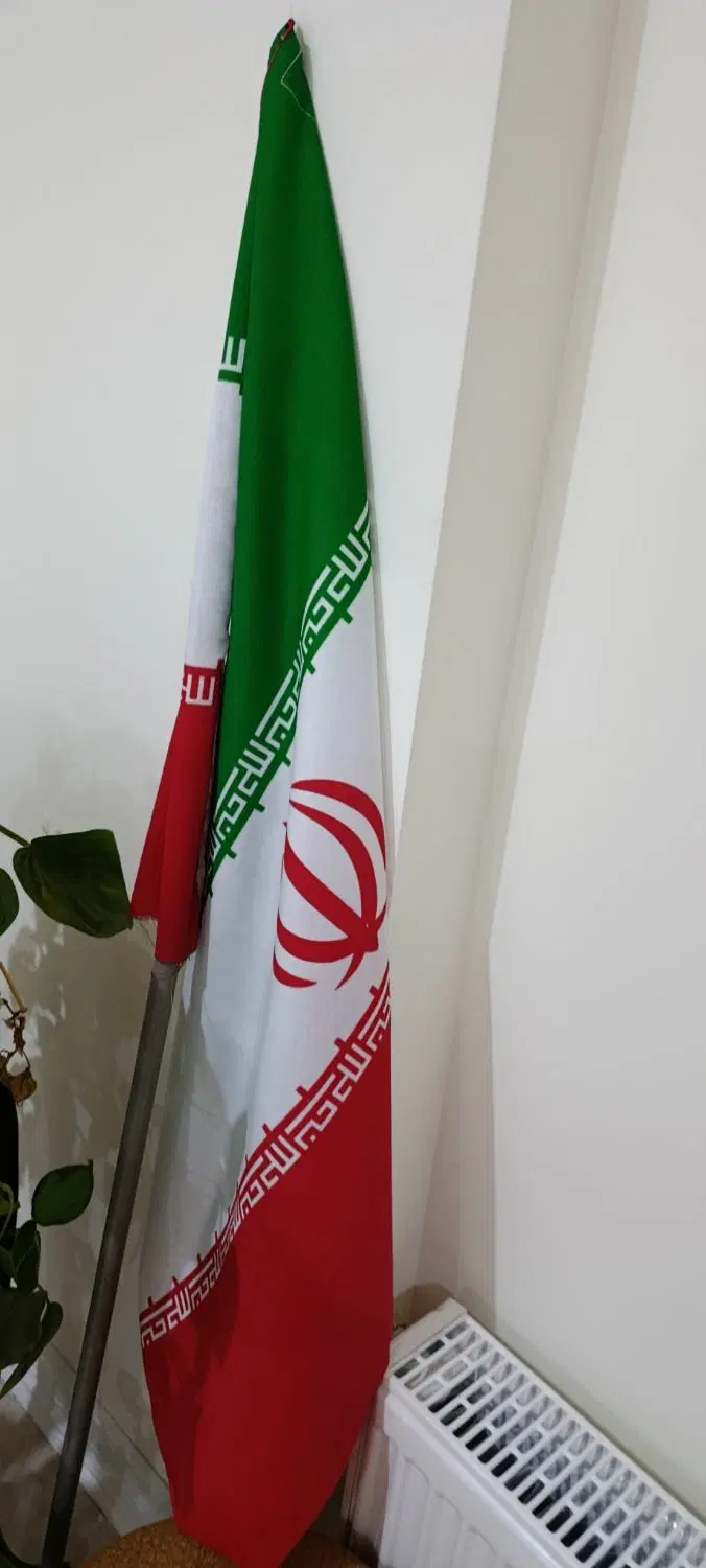 پرچم|کلکسیون سکه، تمبر، اسکناس|قم, شهرک قدس|دیوار