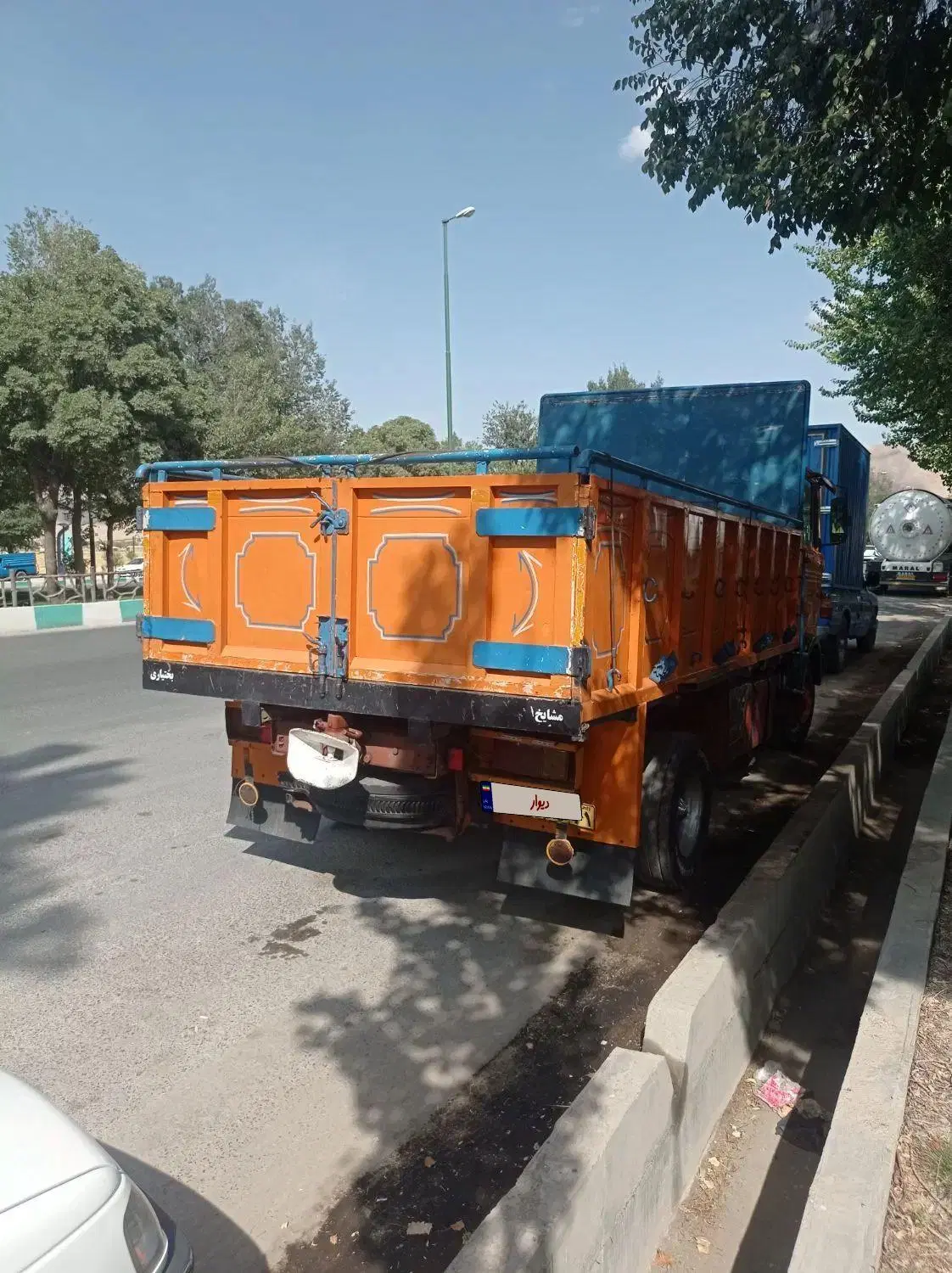 813|خودرو سنگین|اصفهان, باغ زرشک|دیوار