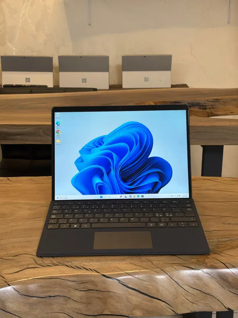 سرفیس پرو ۸ اپن باکس خاص ترین سرفیس|رایانه همراه|تهران, فاطمی|دیوار