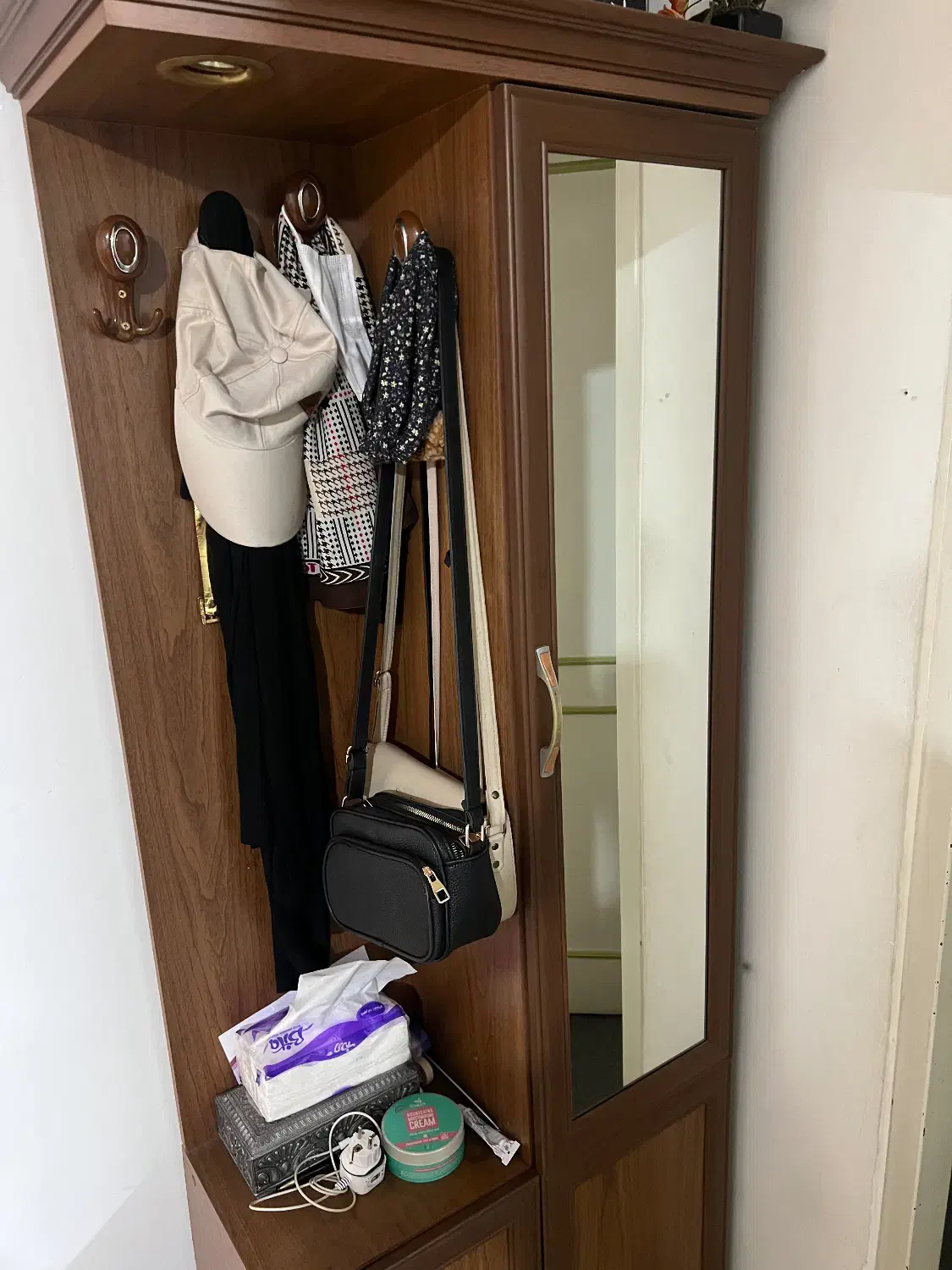 جا کفشی|جاکفشی، کمد، دراور|کرج, چهارصد دستگاه|دیوار