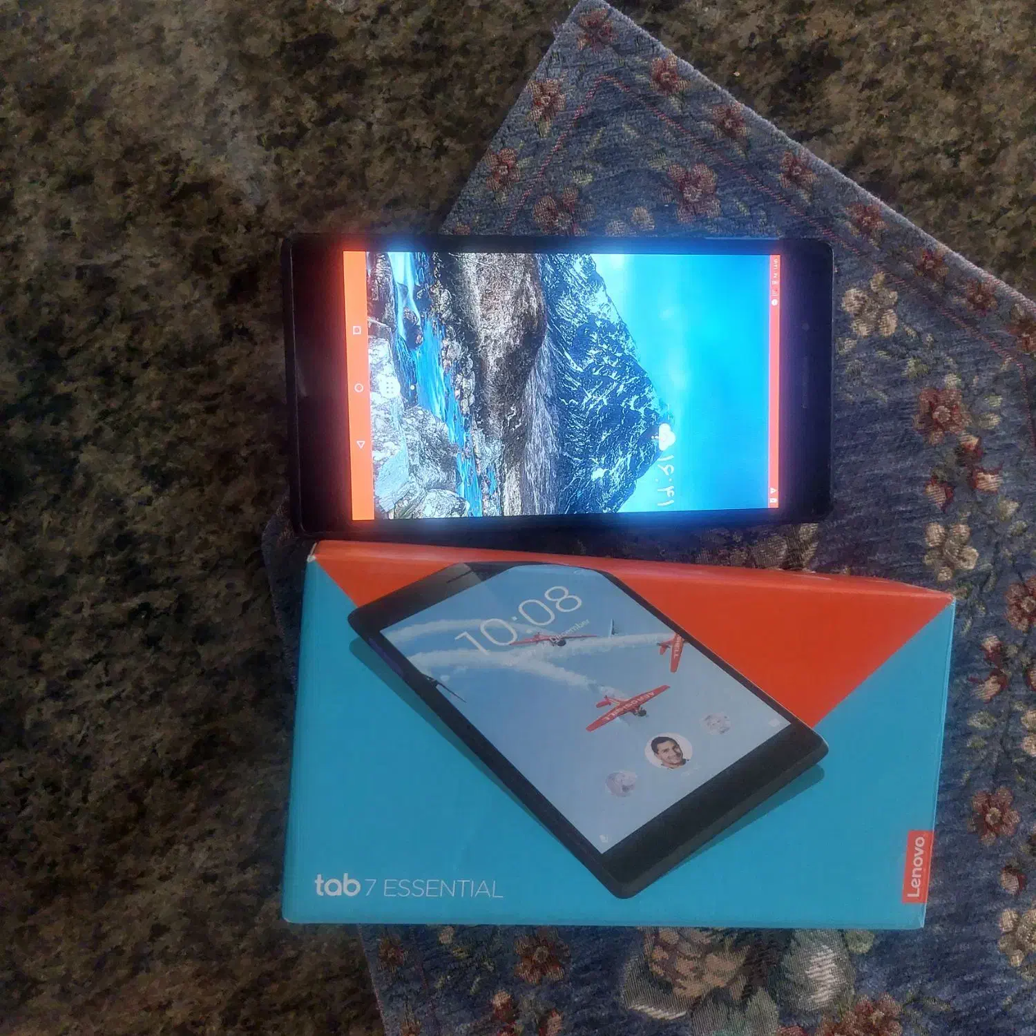 تبلت|تبلت|ورامین, ورامین|دیوار