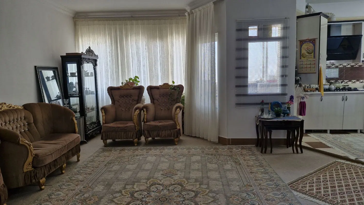 فروش واحد آپارتمانی مسکونی|فروش آپارتمان|گناباد, |دیوار