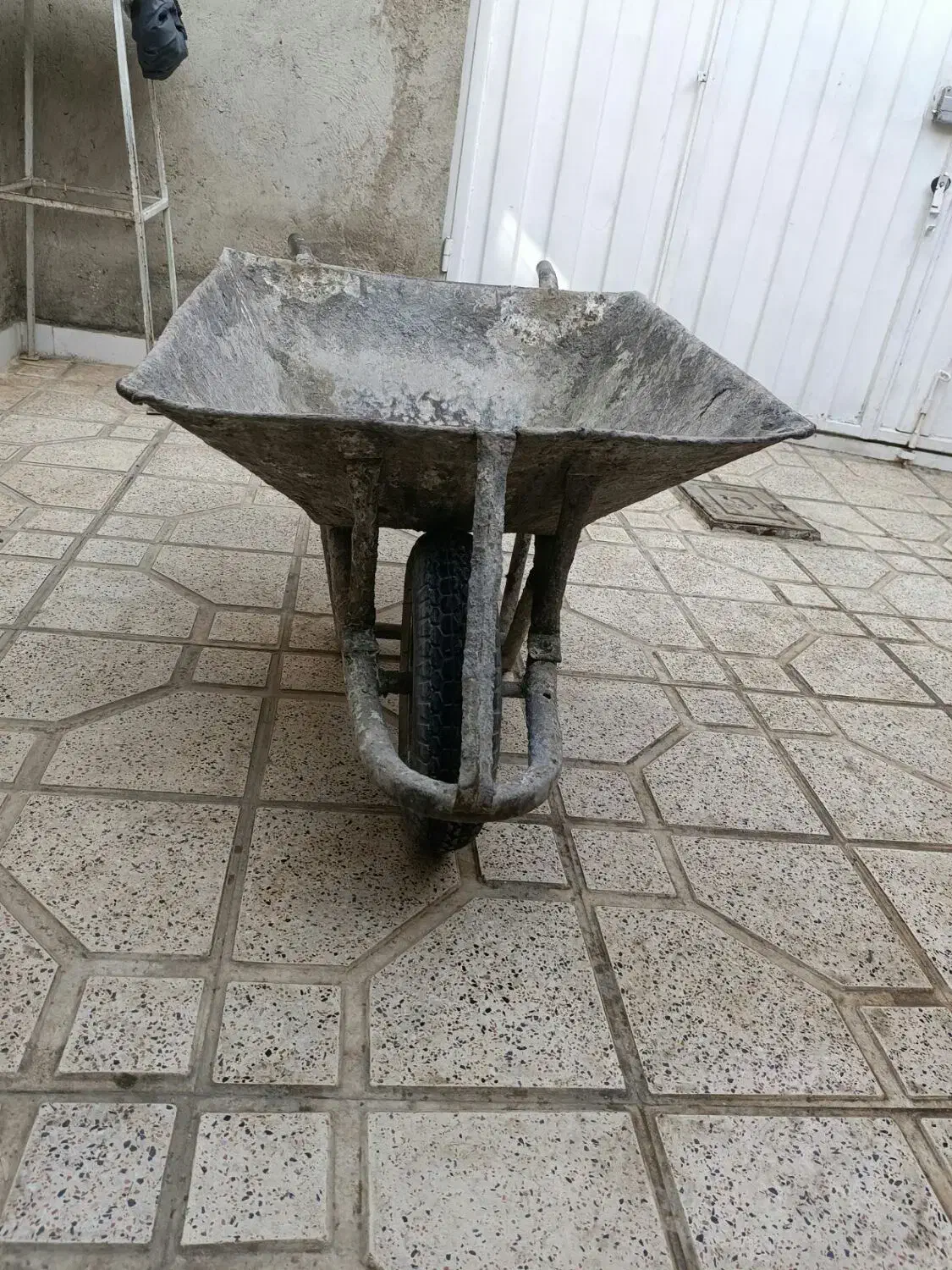 فرغون|ابزارآلات|همدان, |دیوار