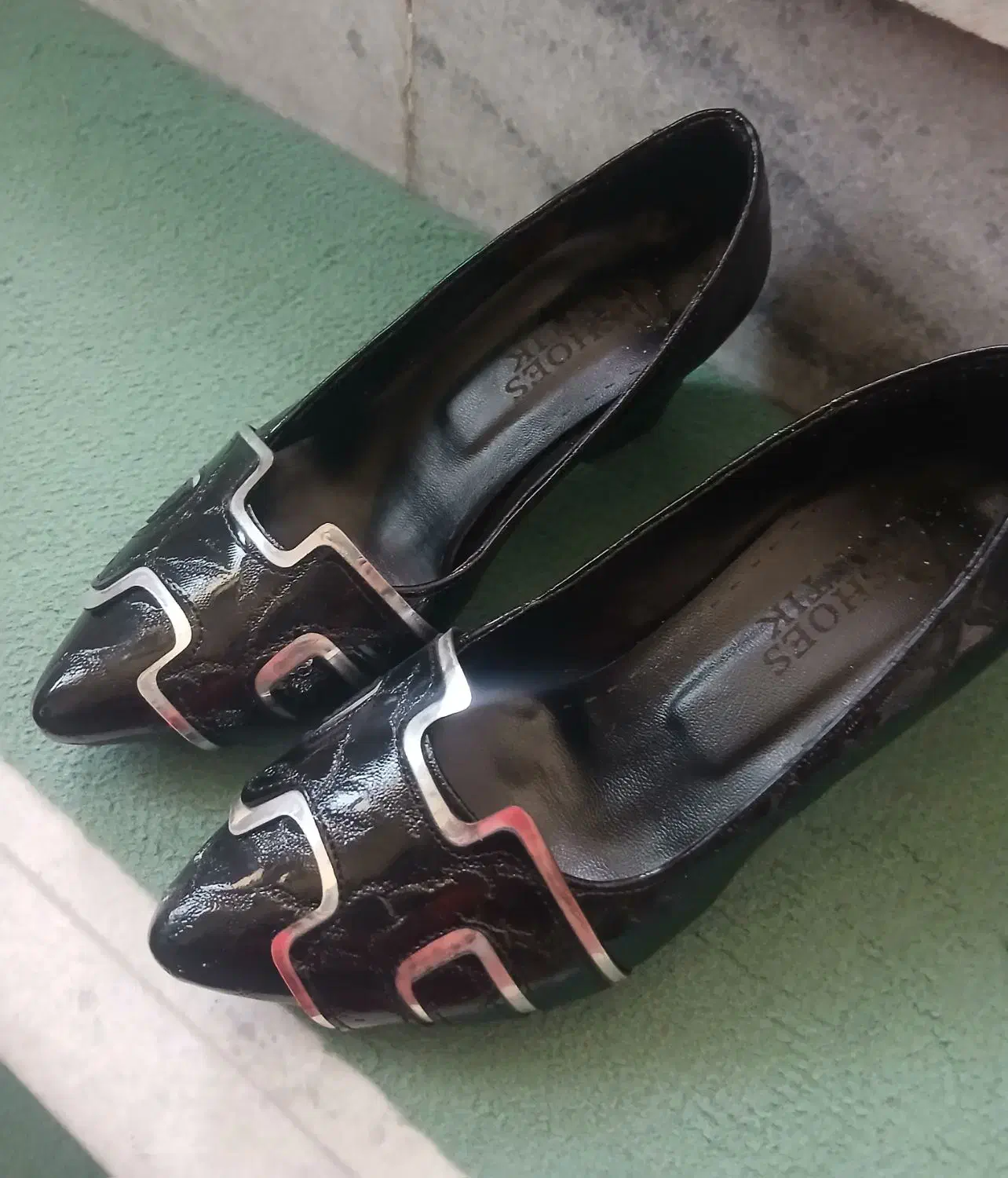 کفش مجلسی|کیف، کفش، کمربند|بروجرد, |دیوار