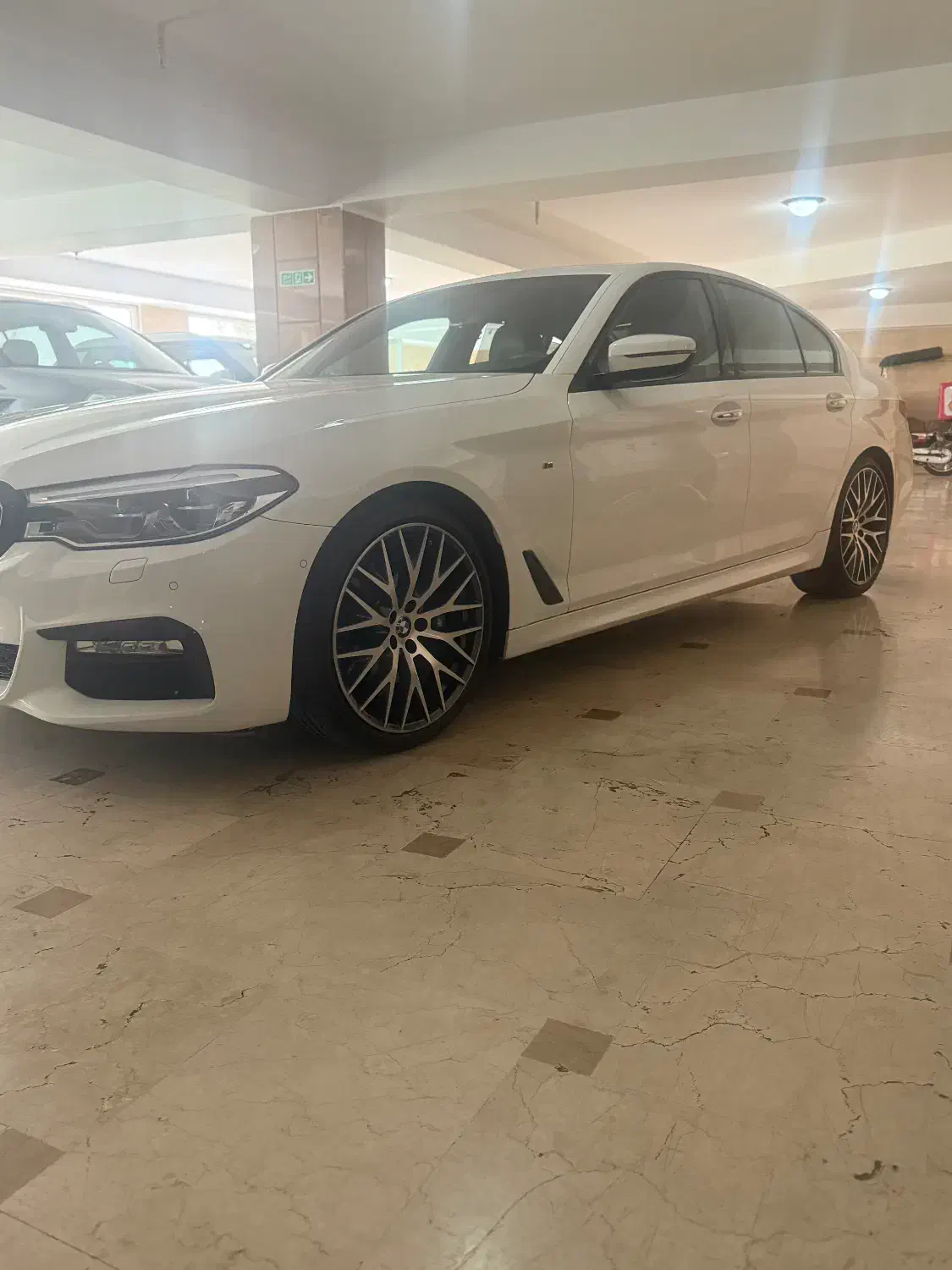 BMW 530 perfction+2018|خودرو سواری و وانت|تهران, سعادت‌آباد|دیوار