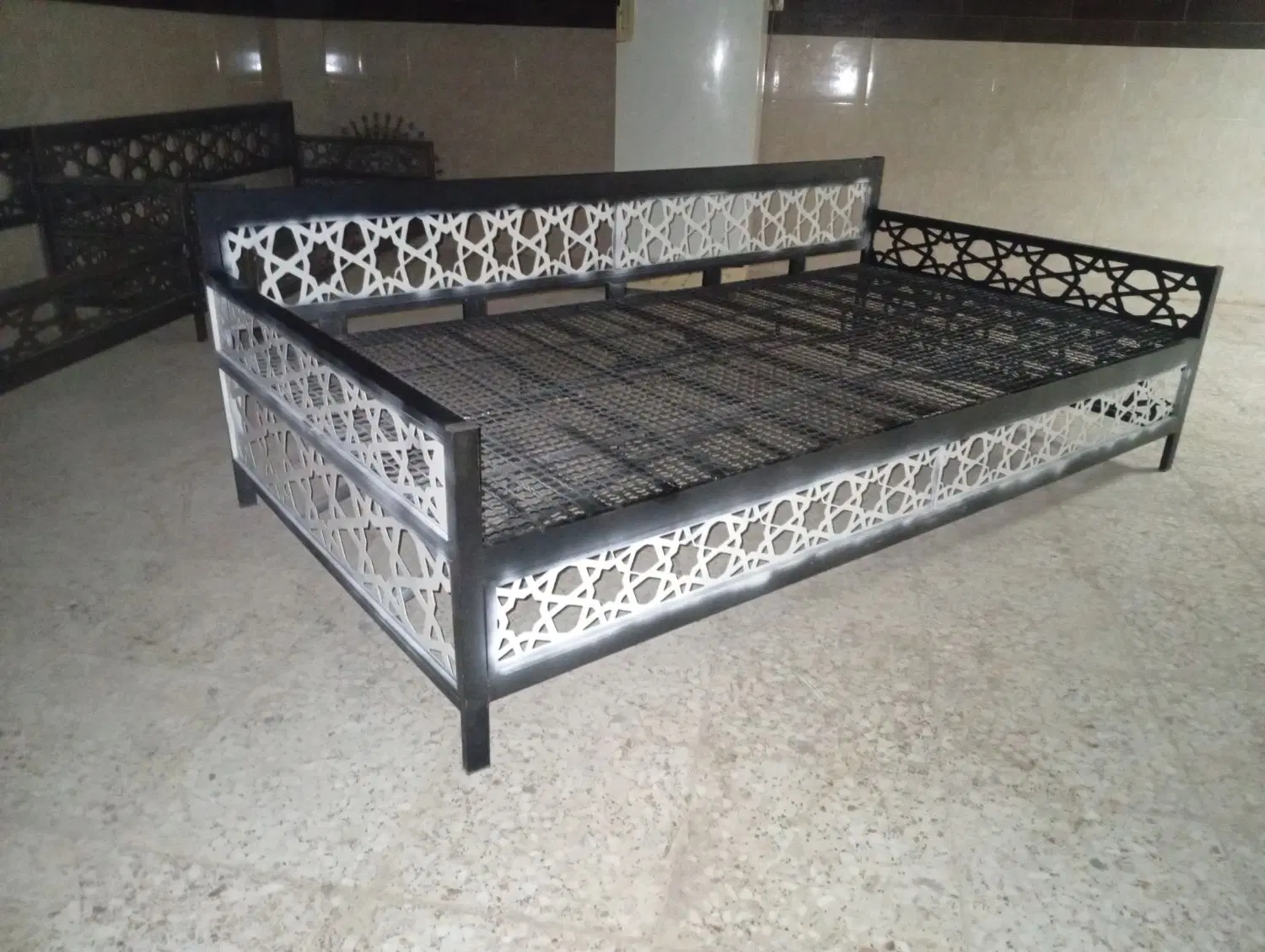 نیمکت|مبلمان اداری|اراک, |دیوار