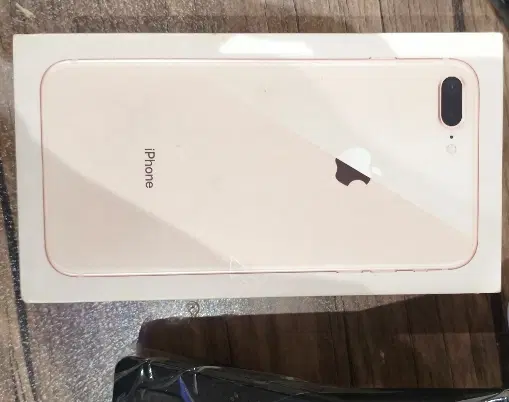 ایفون 8plus|موبایل|اصفهان, مهدی آباد|دیوار