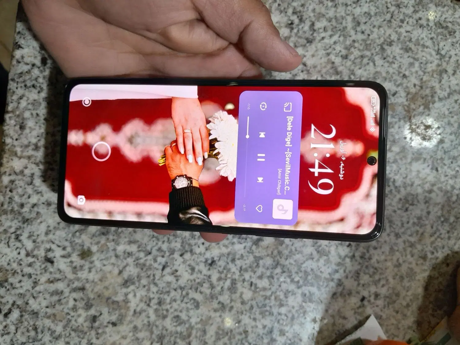 نوت14|موبایل|مشهد, پروین اعتصامی|دیوار