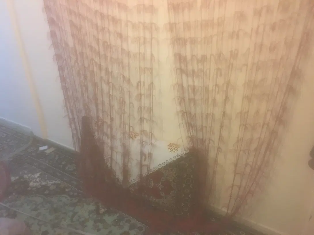 پرده|پرده، رانر، رومیزی|میانه, |دیوار