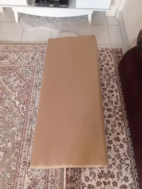 یک جفت پشتی سالم|پشتی|کرمانشاه, |دیوار