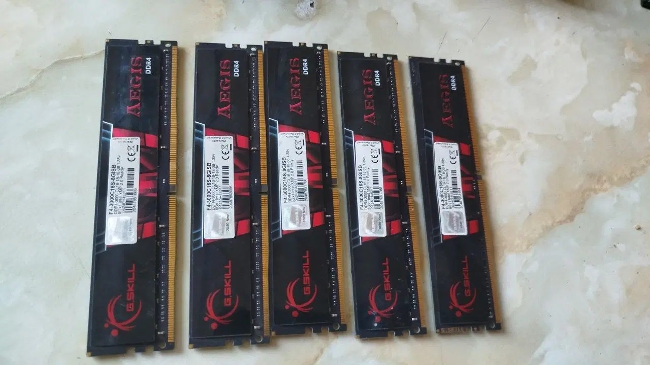 Ram 8 ddr4  ram 4|قطعات و لوازم جانبی رایانه|سنندج, |دیوار