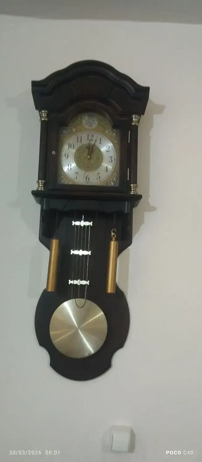 ساعت دیواری و ایستاده سالم|ساعت دیواری و تزئینی|مشهد, خواجه ربیع|دیوار