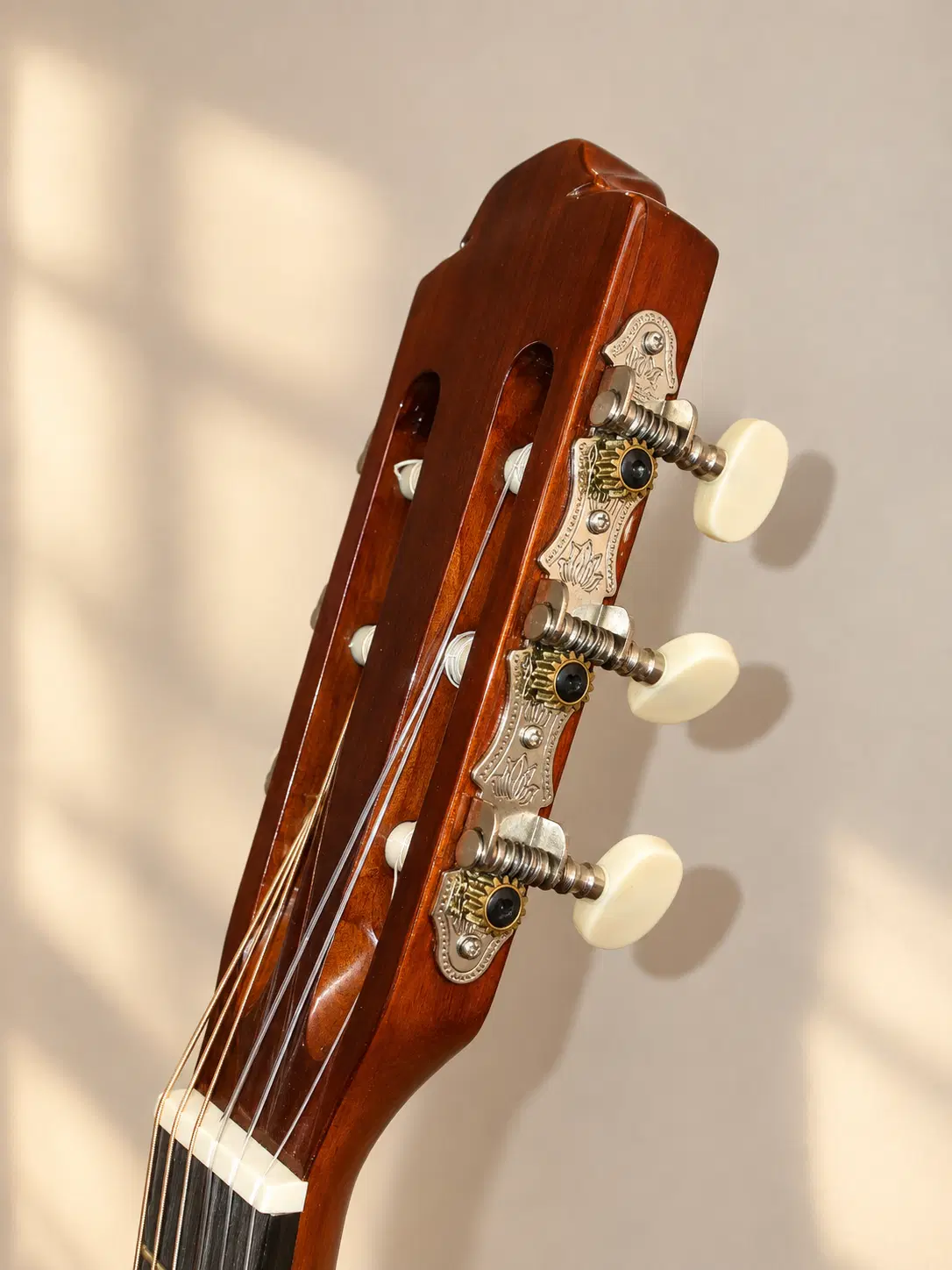 Guitar|گیتار، بیس، امپلیفایر|خرم‌آباد, |دیوار