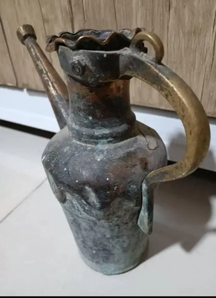 آفتابه مسی|کلکسیون اشیاء عتیقه|شاهین‌شهر, پارک بانک استان|دیوار