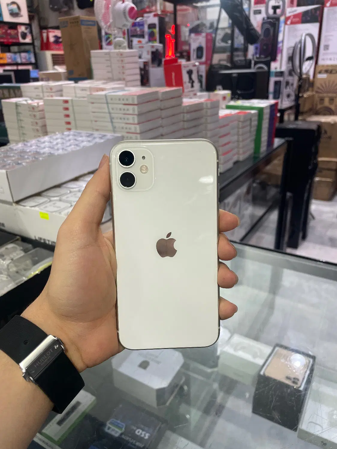 Iphone 11normal 128|موبایل|کرمان, |دیوار