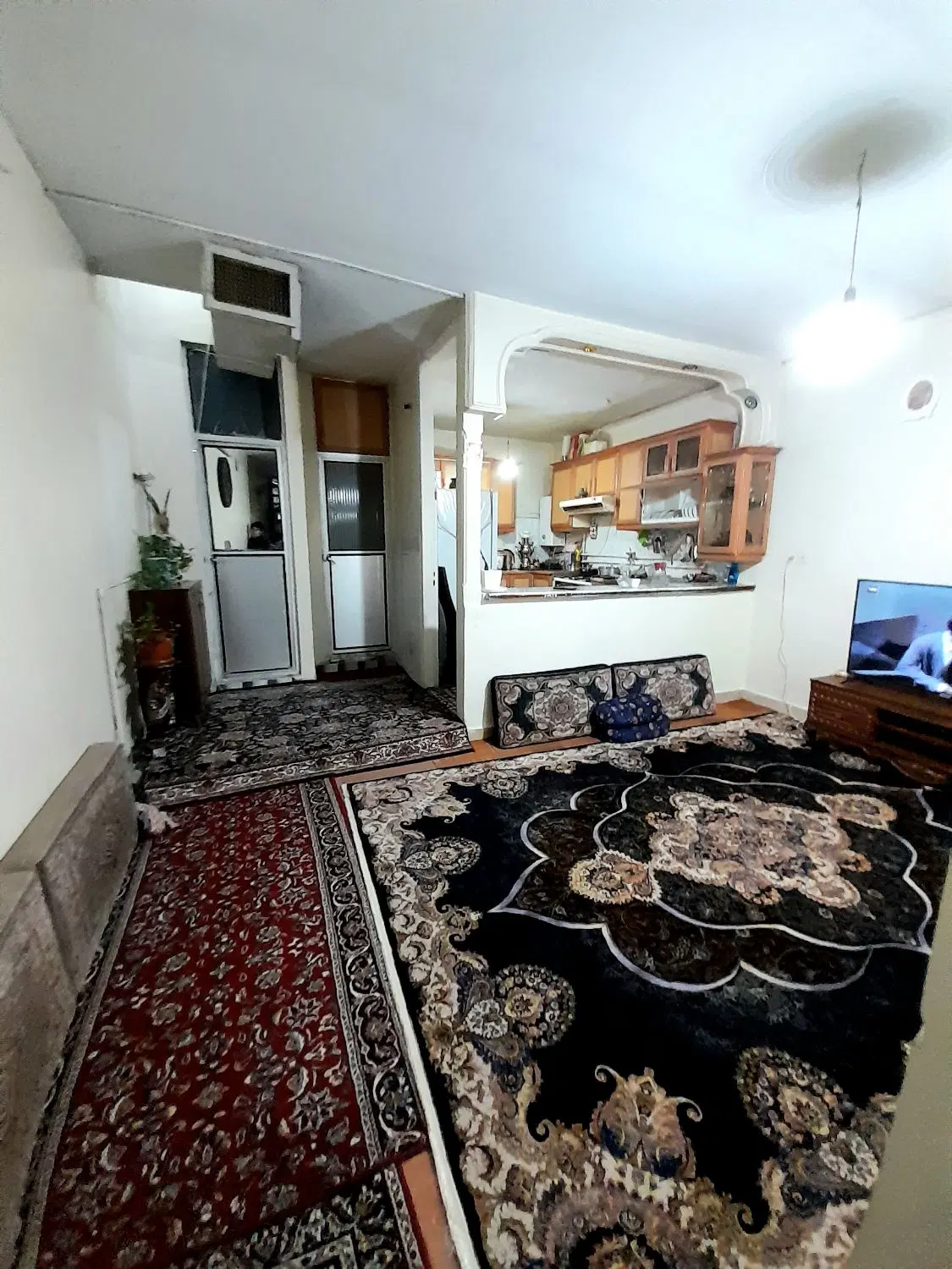 واحد دو طبقه مجزا سنددار پارکینگ اختصاصی حیاط دار|فروش آپارتمان|کرج, کمال‌شهر|دیوار