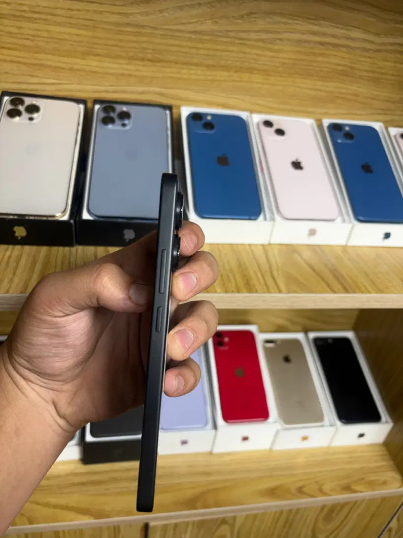Redmi note 13 مشکی|موبایل|تهران, فردوس|دیوار