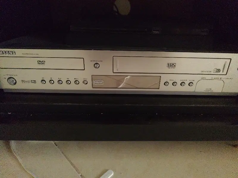ویدئو cd و DVD|پخش‌کننده DVD و ویدیو|بیرجند, |دیوار