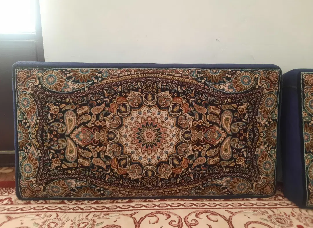 پشتی|پشتی|بهارستان, |دیوار