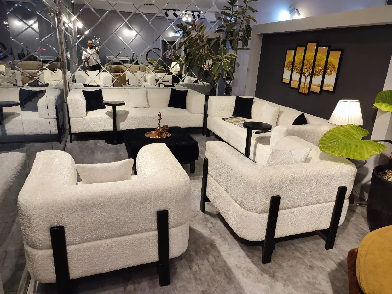 مبل مستقیم از تولیدکننده بخر|مبلمان خانگی و میز عسلی|شاندیز, |دیوار