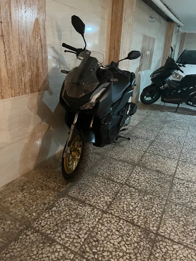 Adv 150|موتورسیکلت|اصفهان, سروستان|دیوار