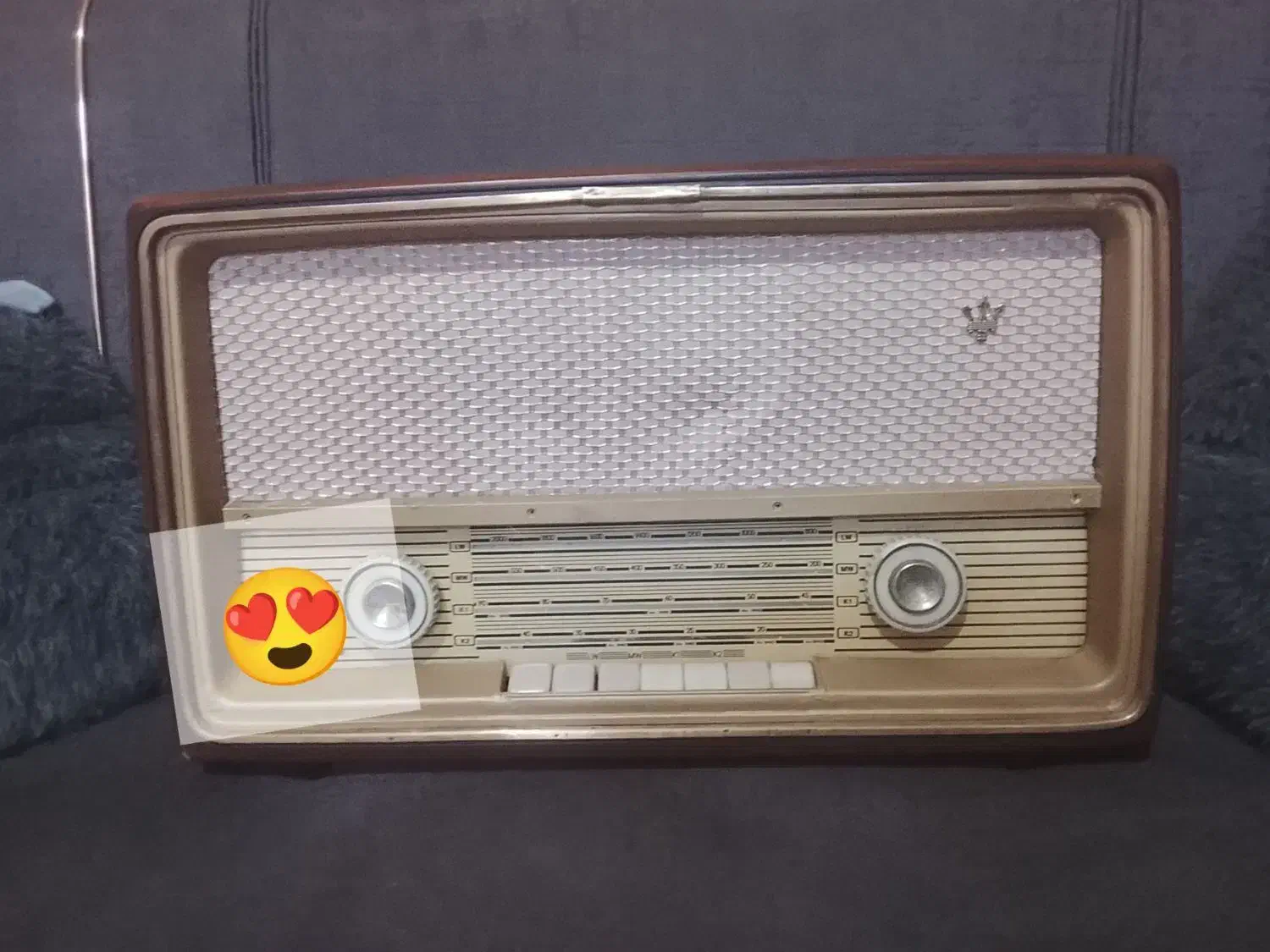 رادیو قدیمی|کلکسیون و سرگرمی|قم, باغ شریفی|دیوار