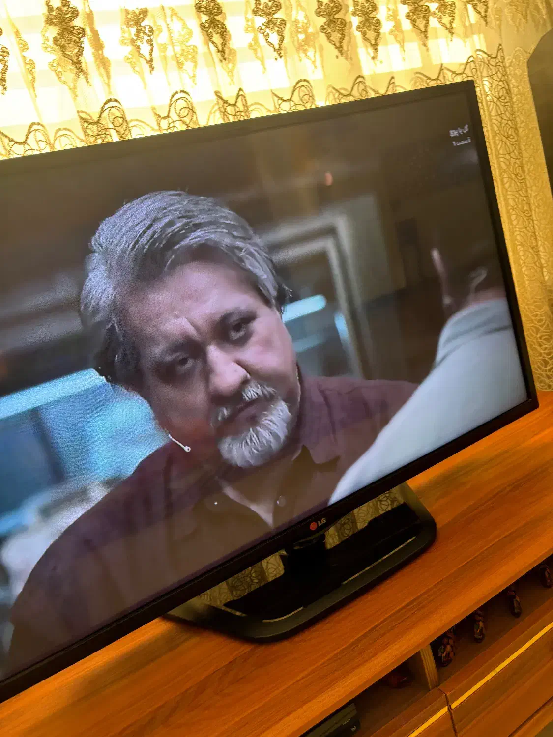 LED|تلویزیون و پروژکتور|محمدیه-قزوین, |دیوار