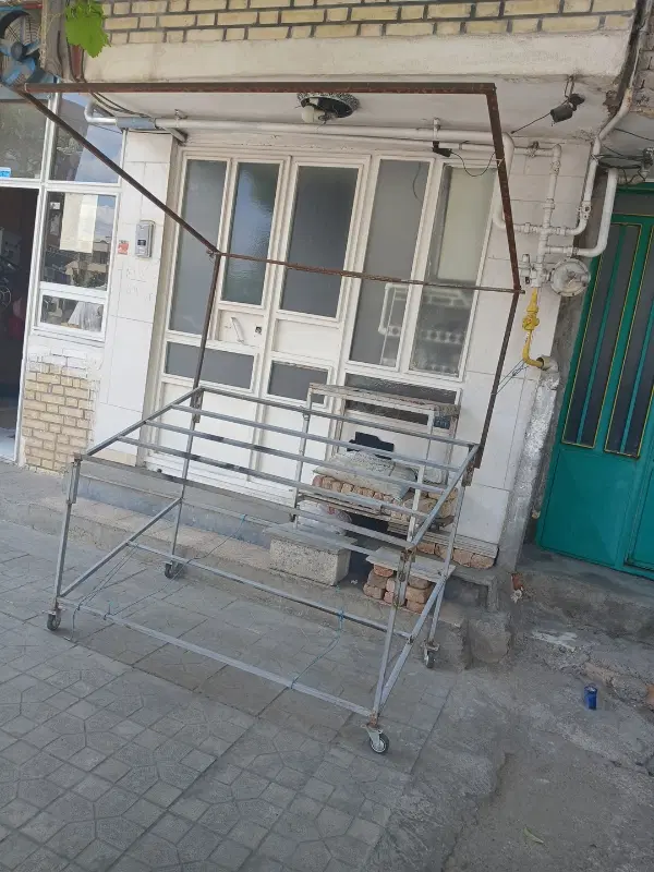 چرخ|بندرخت و رخت‌آویز|پارس‌آباد, |دیوار
