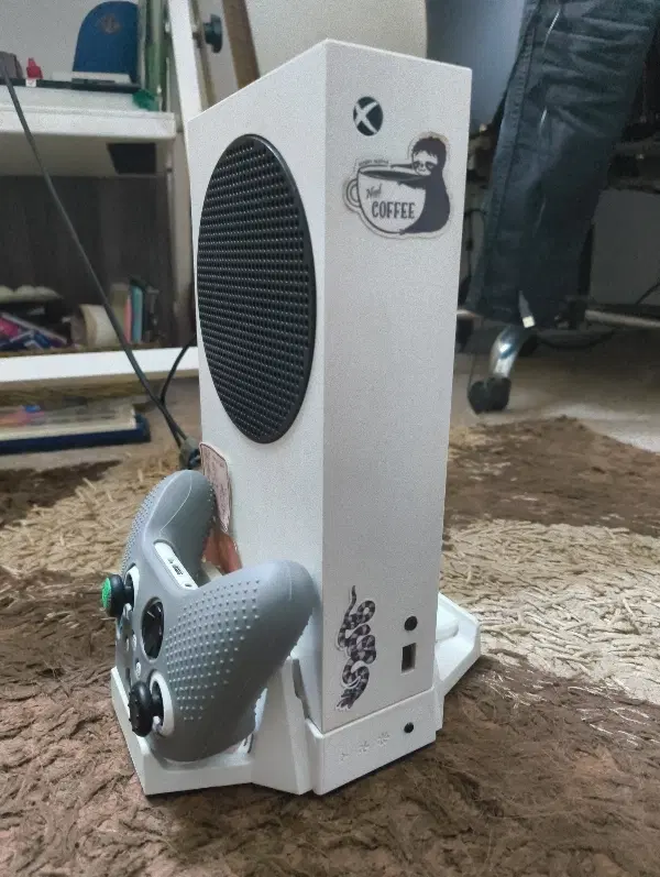 Xbox Series S|کنسول، بازی ویدئویی و آنلاین|مشهد, هفت تیر (آب و برق)|دیوار
