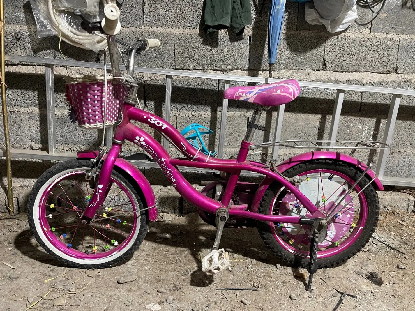 دوچرخه|دوچرخه، اسکیت، اسکوتر|لاهیجان, کوی استادان|دیوار