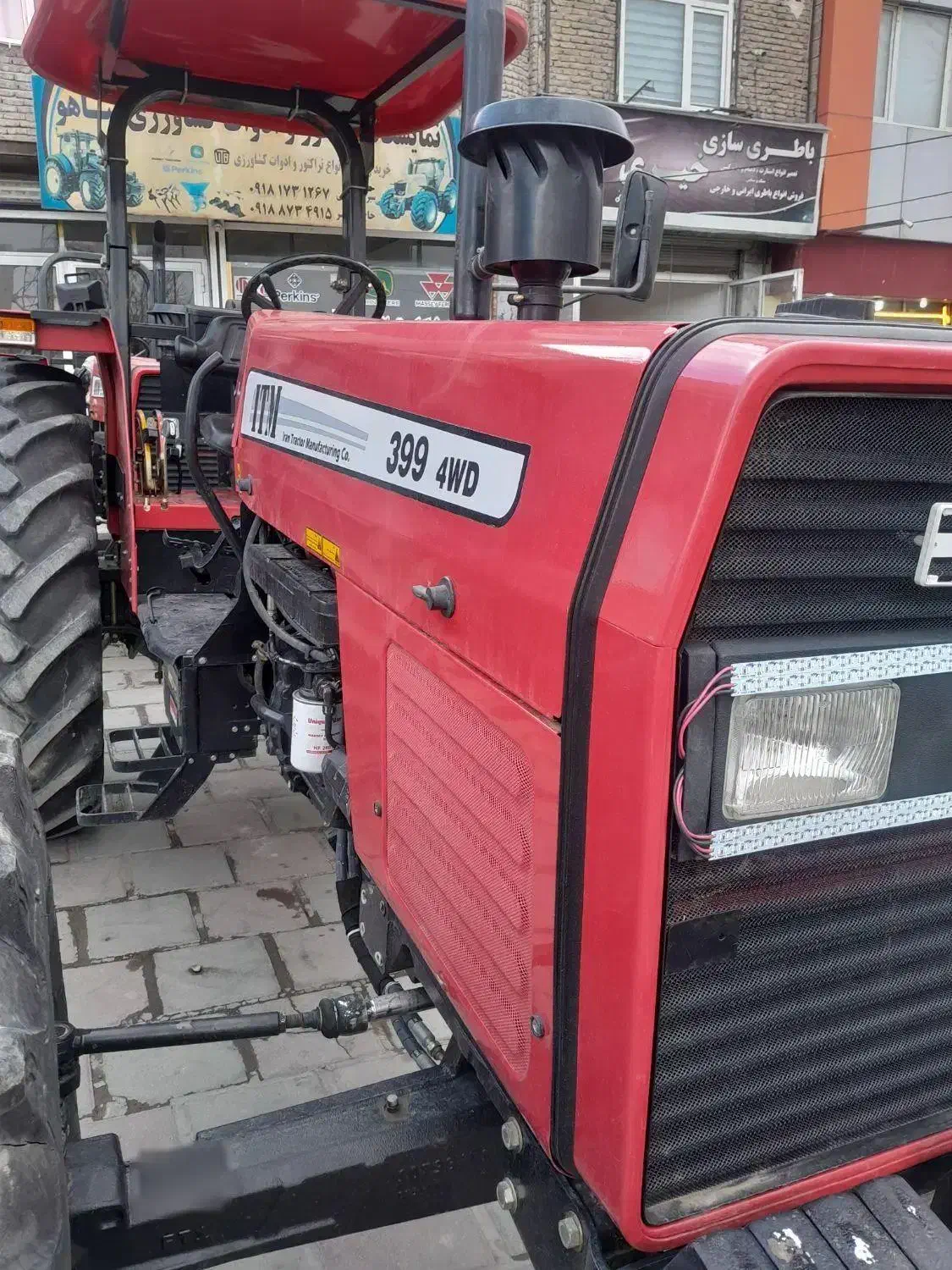 تراکتور ۳۹۹ دو عدد|خودرو سنگین|سنندج, |دیوار