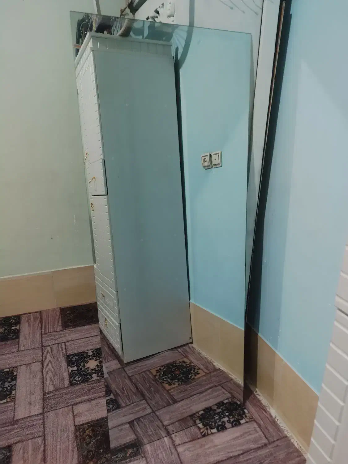 اینه قدی|آینه|شیراز, پودنک|دیوار