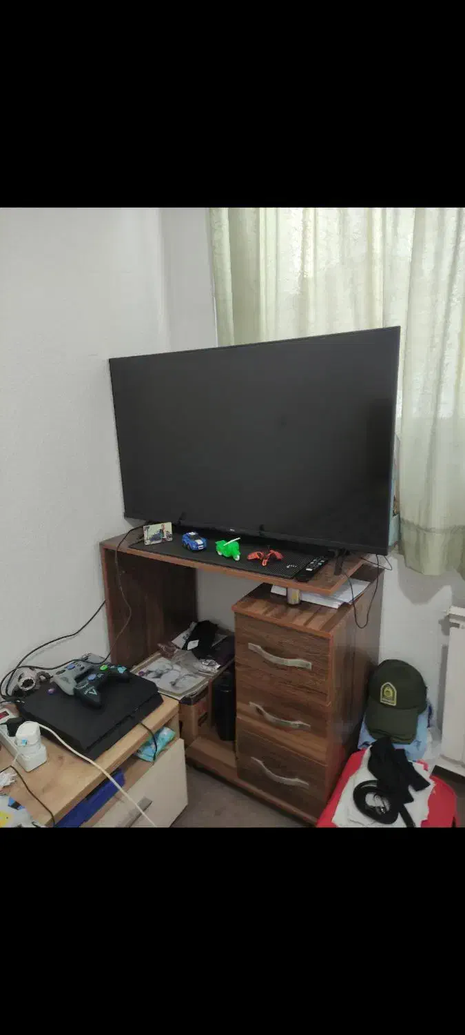 میز تحریر|میز تحریر و کامپیوتر|رشت, کوی حسینی|دیوار