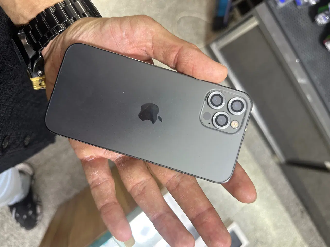 iPhone 12pro zaa|موبایل|تبریز, |دیوار