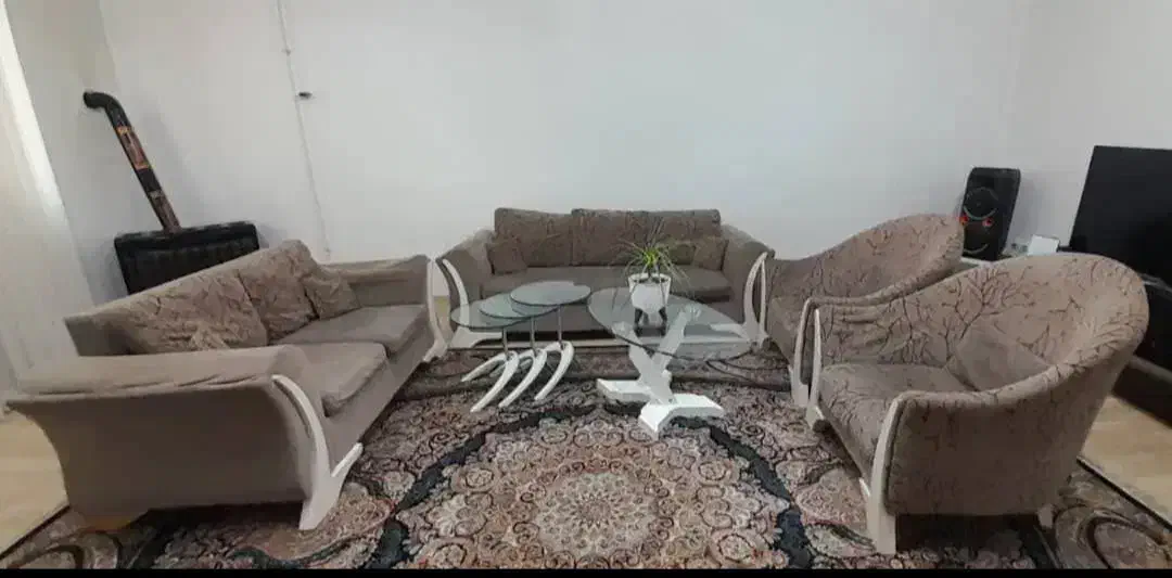 مبل|مبلمان خانگی و میز عسلی|رشت, کوی امام رضا|دیوار