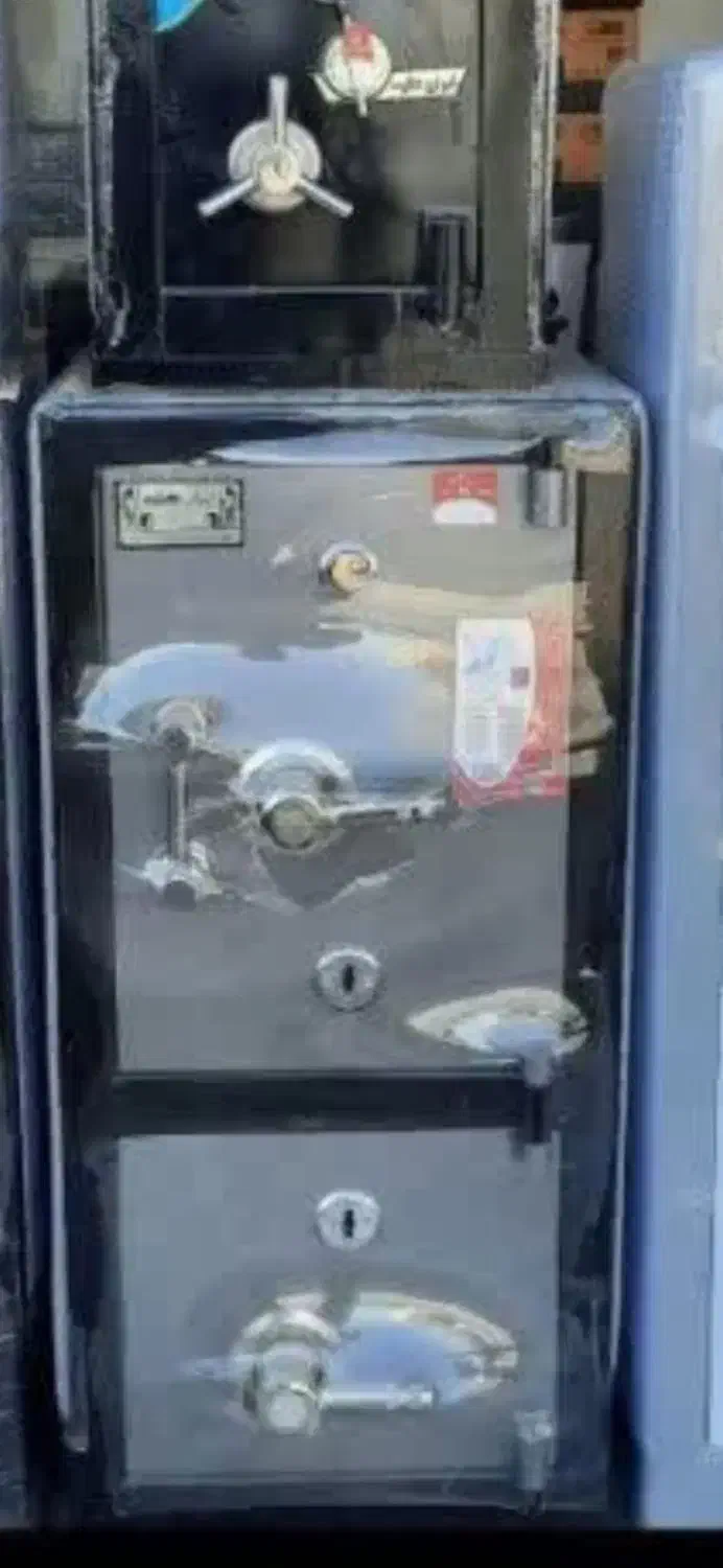 گاوصندوق|کلکسیون اشیاء عتیقه|قم, شاه ابراهیم|دیوار