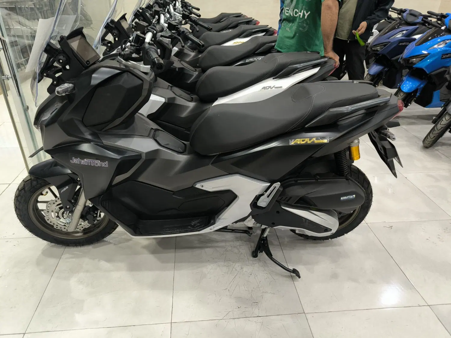 ADV 150|موتورسیکلت|شیراز, ستارخان|دیوار