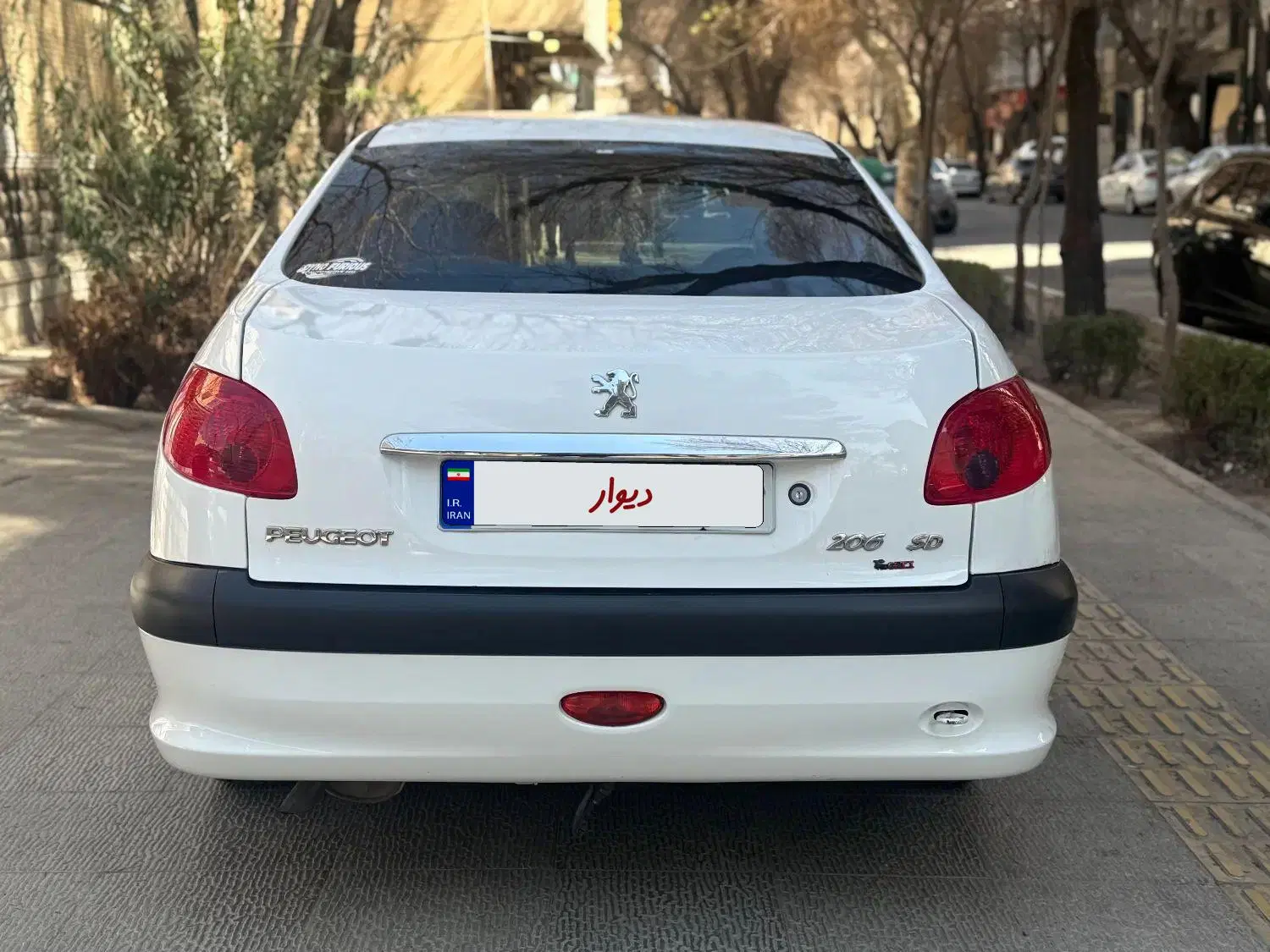 ۲۰۶ v8 مدل ۹۴|خودرو سواری و وانت|اصفهان, باغ دریاچه|دیوار