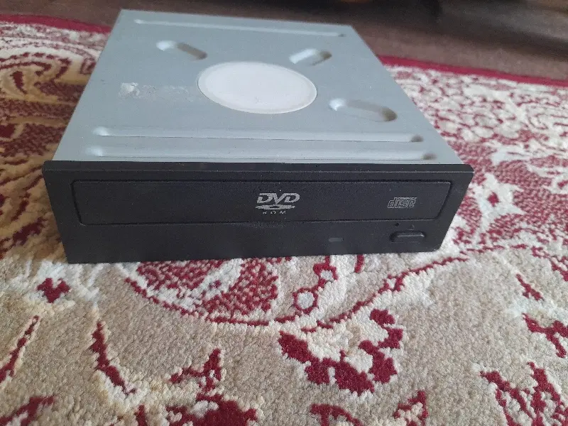 دستگاه|پخش‌کننده DVD و ویدیو|شیراز, کفترک|دیوار