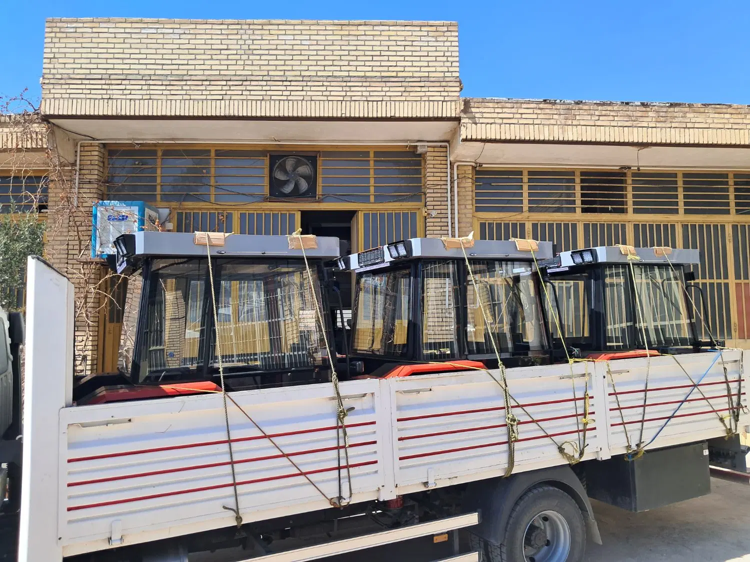 فورس ۸تن|خودرو سنگین|نجف‌آباد, پادگان|دیوار