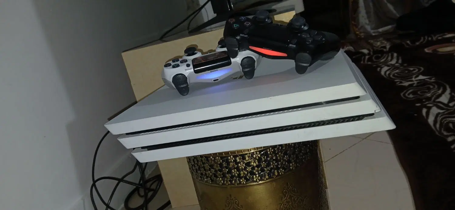 ps4|کنسول، بازی ویدئویی و آنلاین|پرند, فاز ۴|دیوار