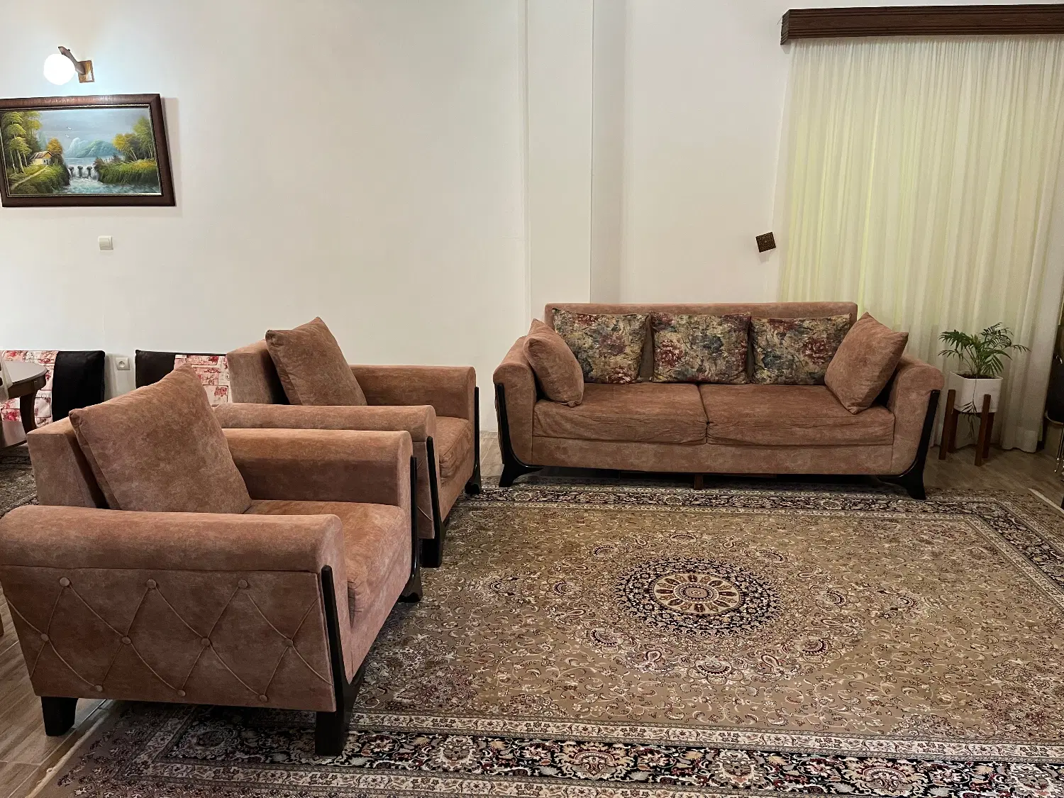 مبل|مبلمان خانگی و میز عسلی|رویان, |دیوار