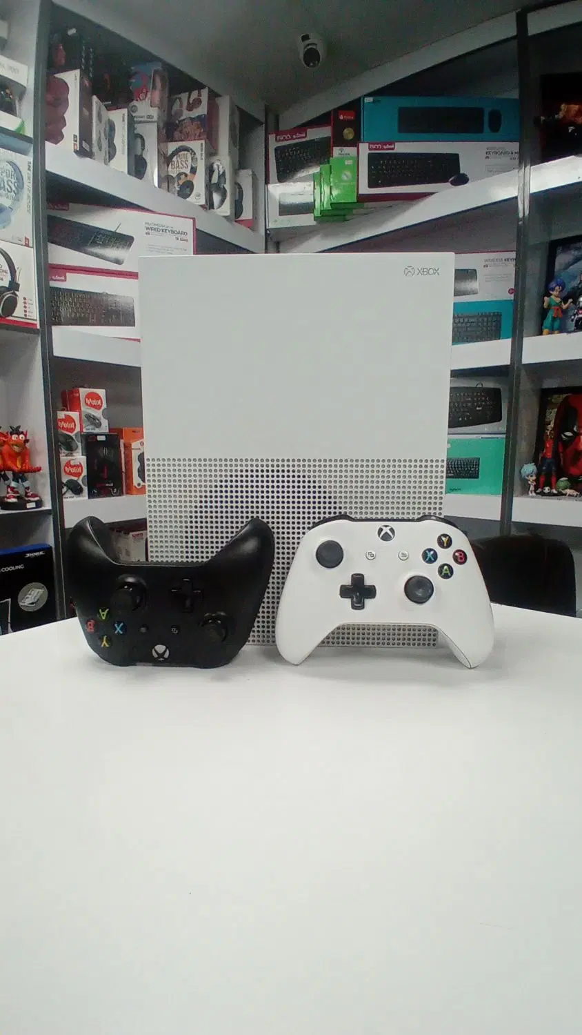 xbox one s|کنسول، بازی ویدئویی و آنلاین|اردکان, |دیوار
