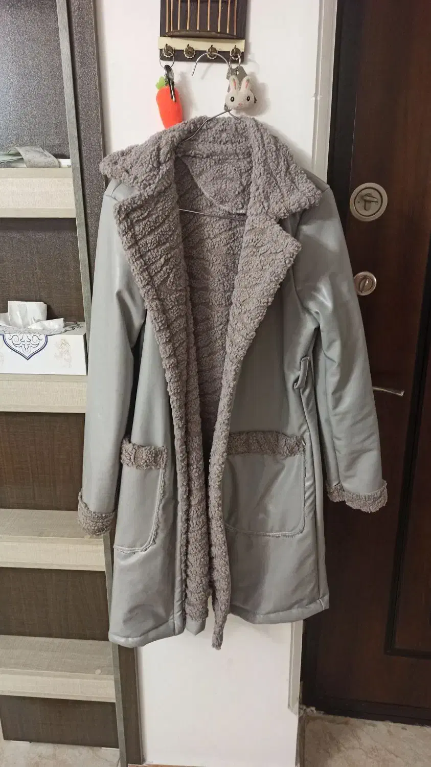 لباس|لباس|رشت, حمیدیان|دیوار