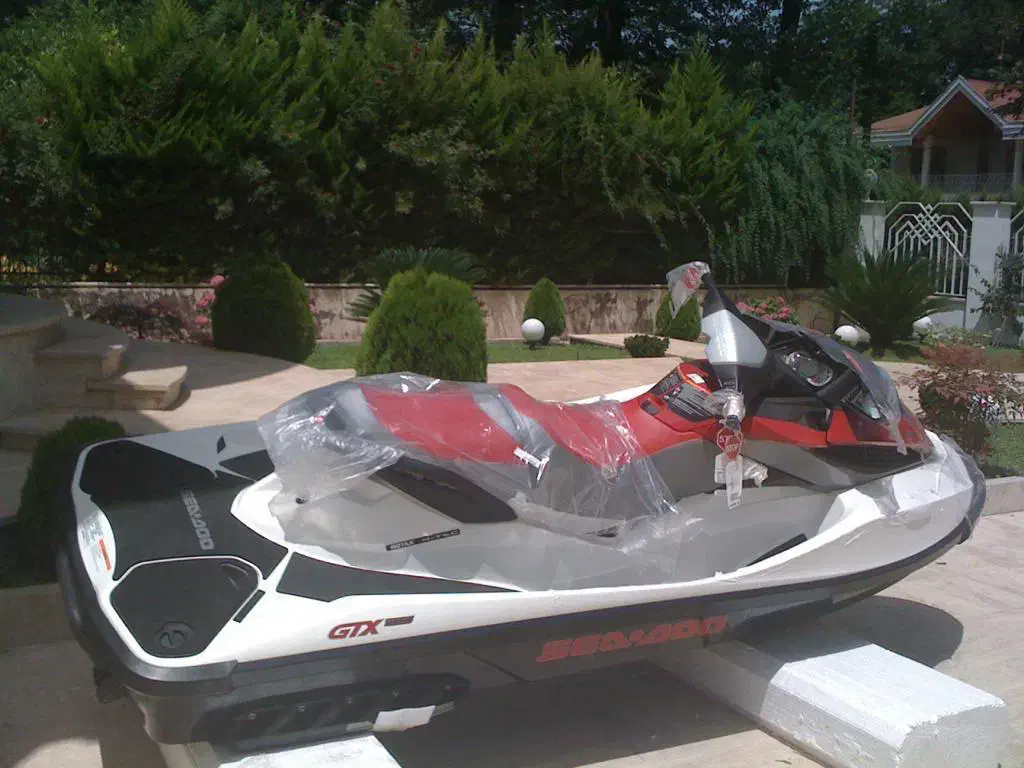 جت اسکی|قایق و سایر وسایل نقلیه|تهران, نیاوران|دیوار