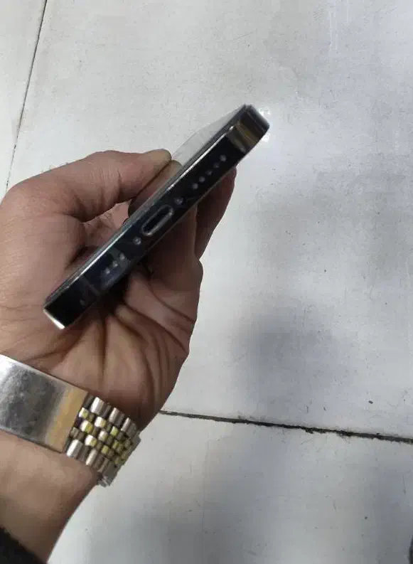 iPhone 12 Pro|موبایل|مشهد, رضاییه|دیوار