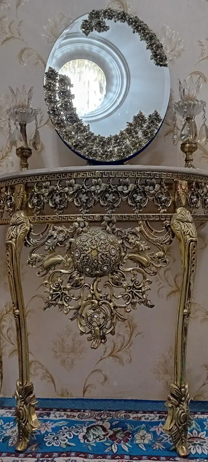 آینه و شمدان|میز و صندلی غذاخوری|تهران, هفده شهریور|دیوار